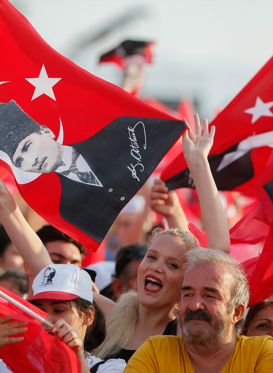 Gündoğdu'da 'İnce' fırtına