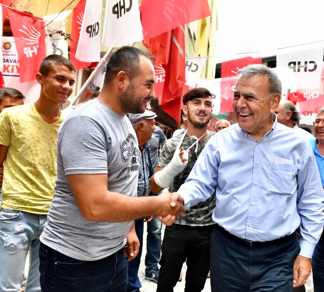 Başkan Kocaoğlu'ndan Kuzey'de çarpıcı mesajlar