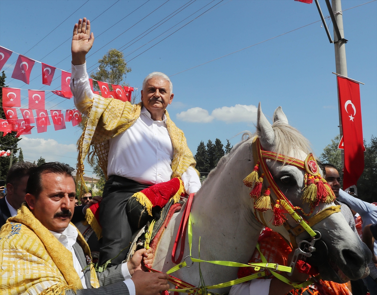 Başbakan Yıldırım Yörük Şöleni'ne katıldı