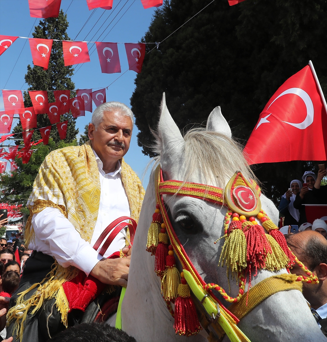 Başbakan Yıldırım Yörük Şöleni'ne katıldı