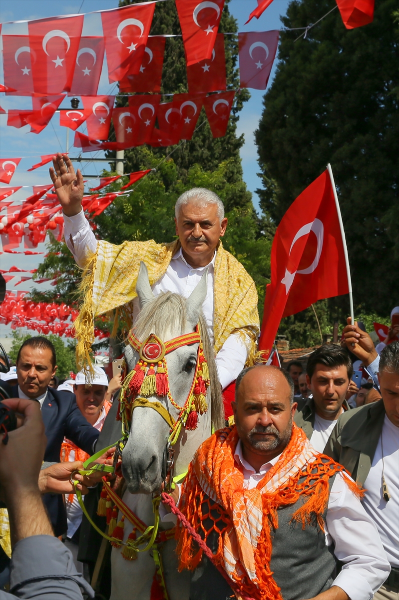 Başbakan Yıldırım Yörük Şöleni'ne katıldı