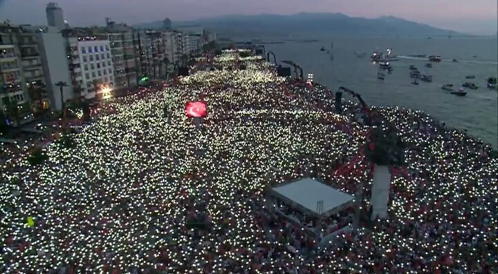 Gündoğdu'da 'İnce' fırtına