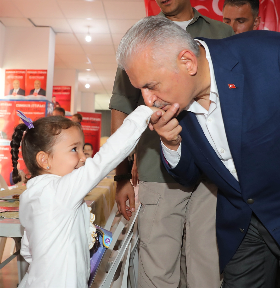 Başbakan Yıldırım Menderes'te