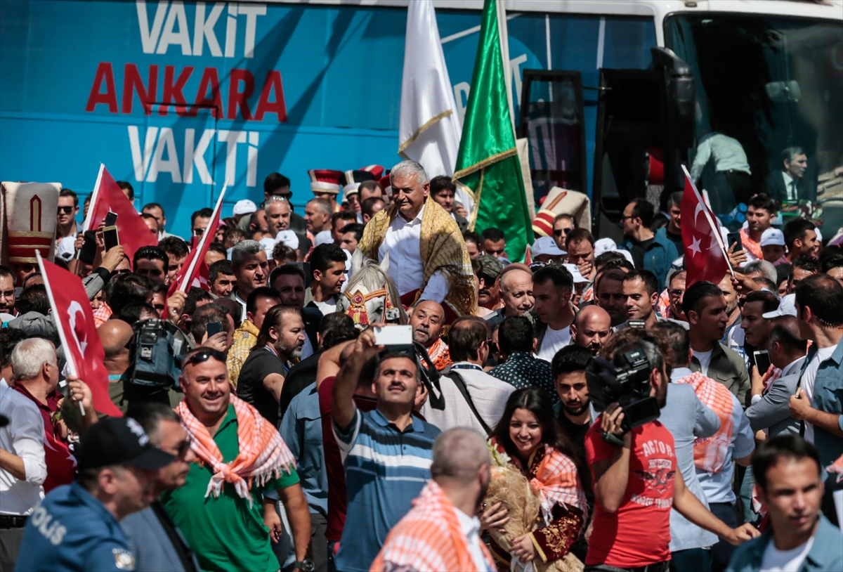 Başbakan Yıldırım Yörük Şöleni'ne katıldı