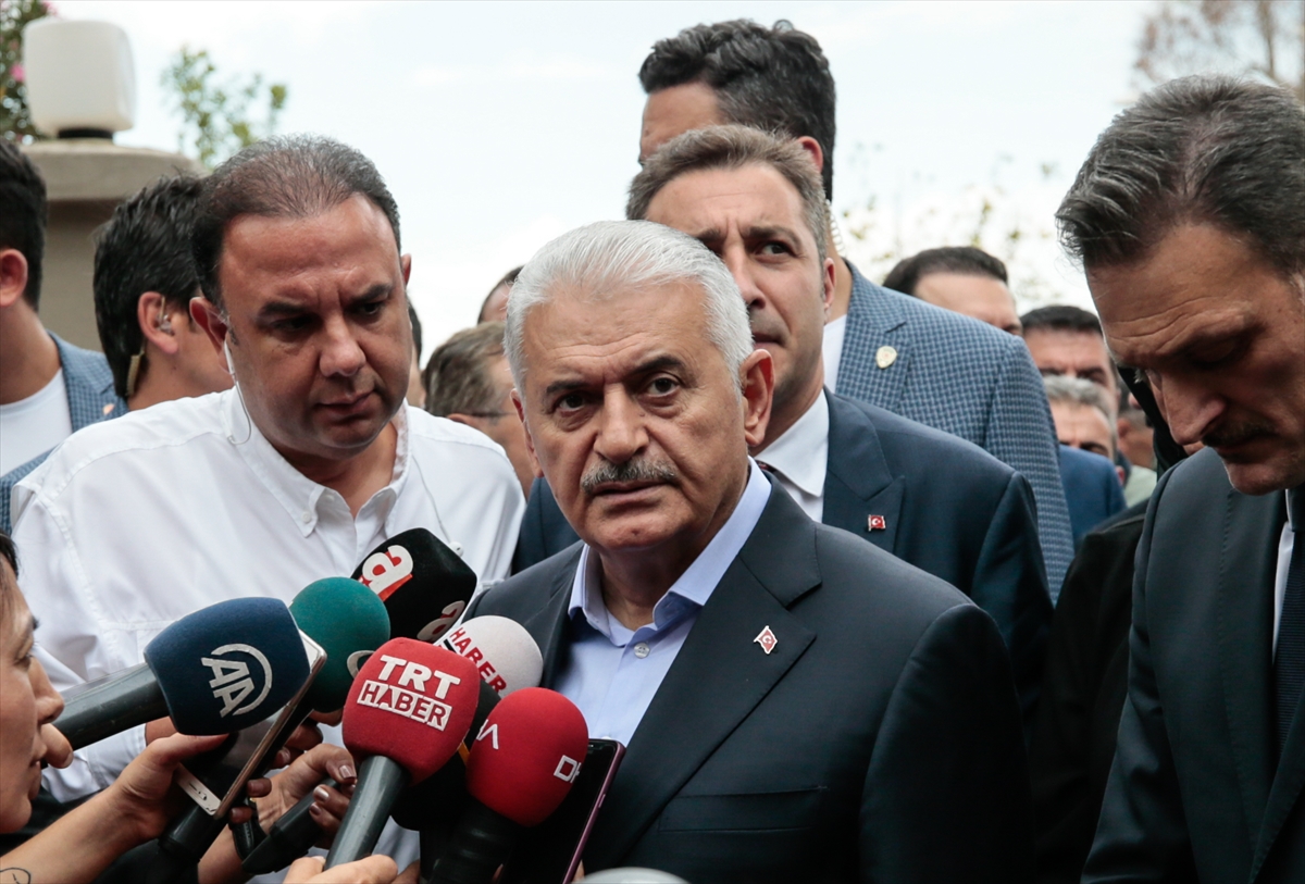 Alpay Özalan'ın acı günü!