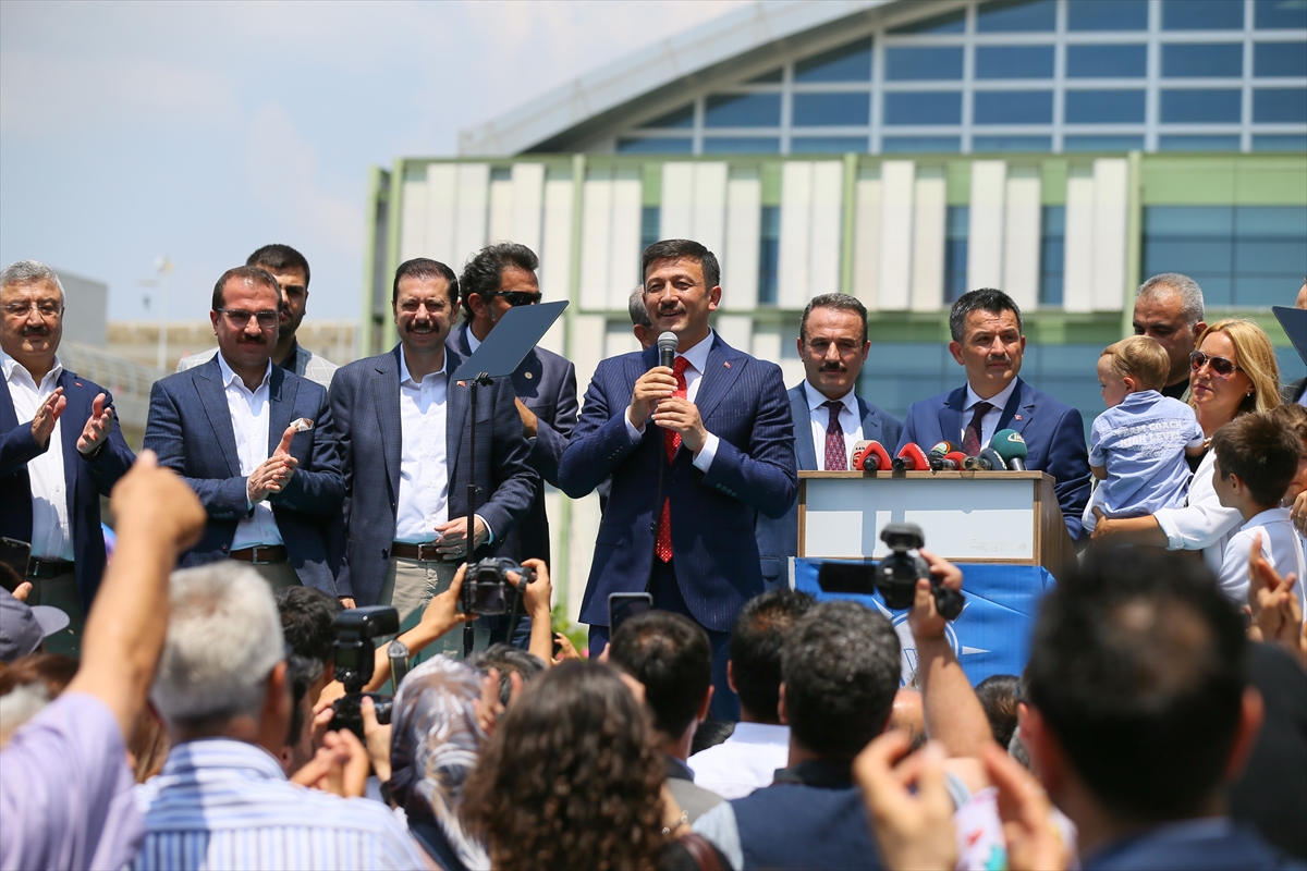 Bakan Pakdemirli İzmir'de
