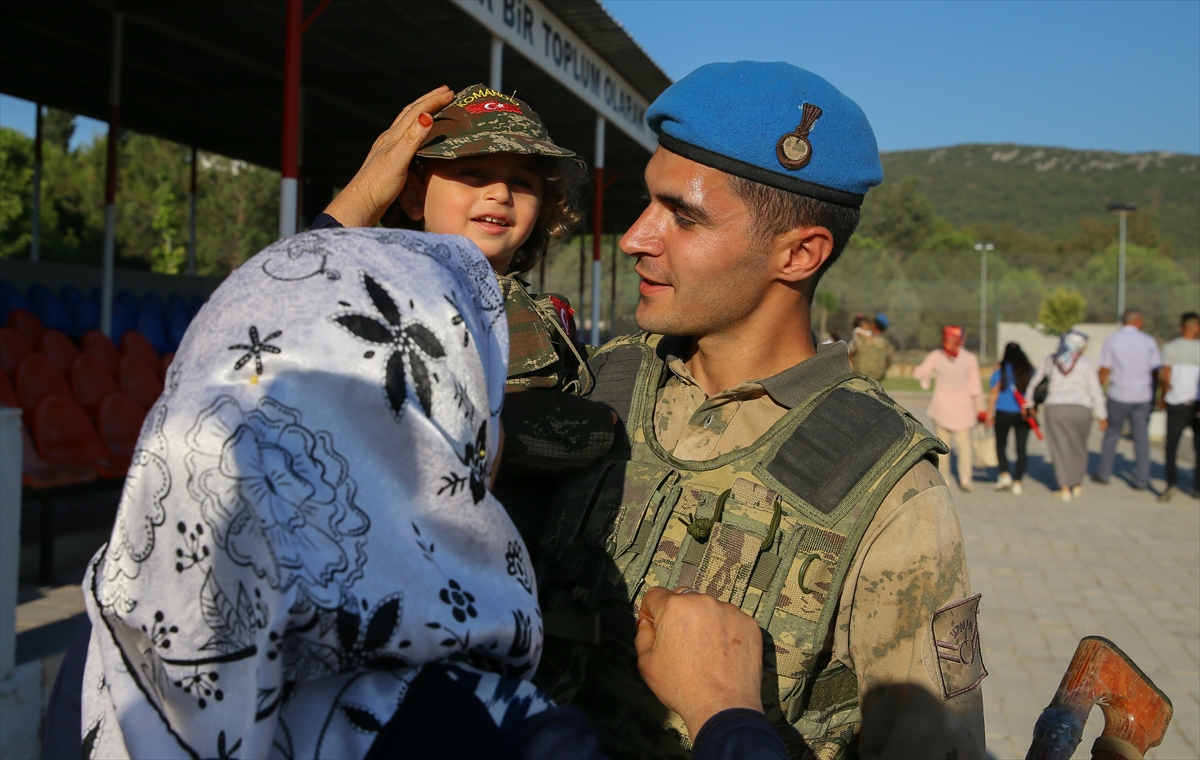 Afrin Kahramanları İzmir'e döndü