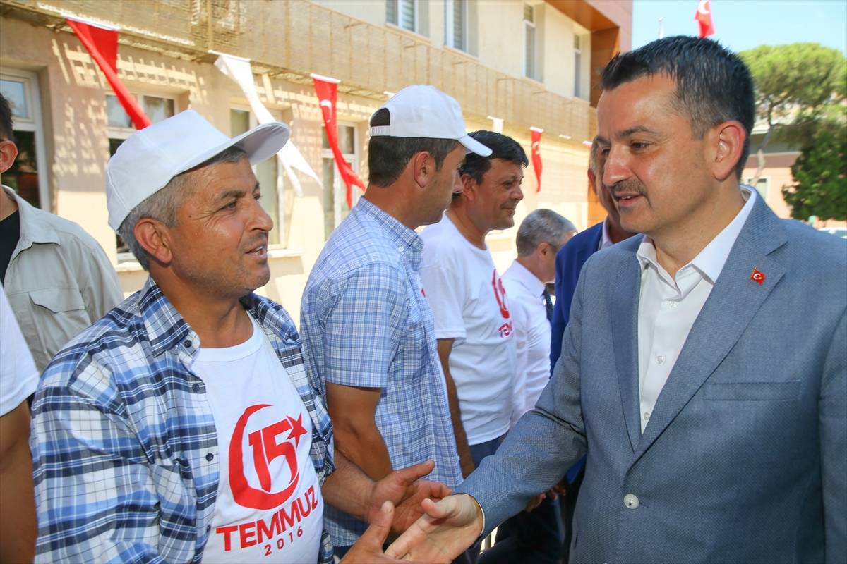 Bakan Pakdemirli ödemişte