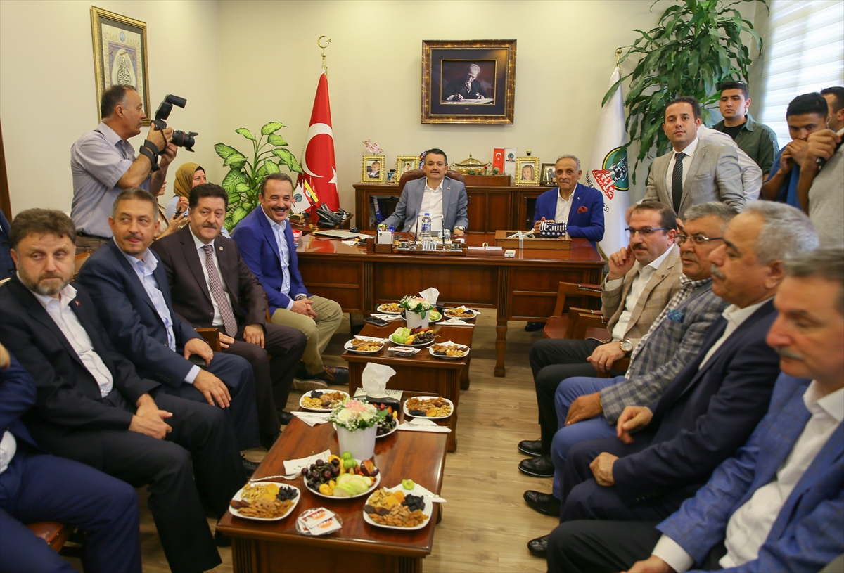 Bakan Pakdemirli ödemişte