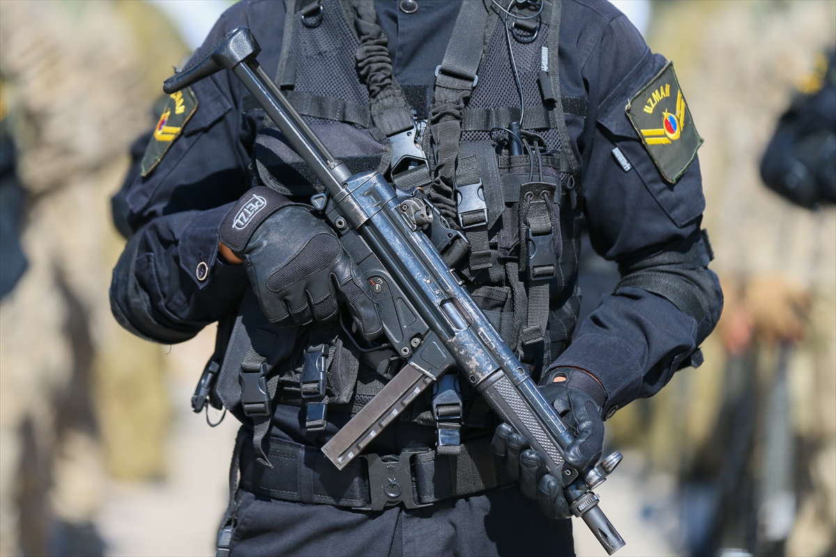 Jandarmaya taze kan!