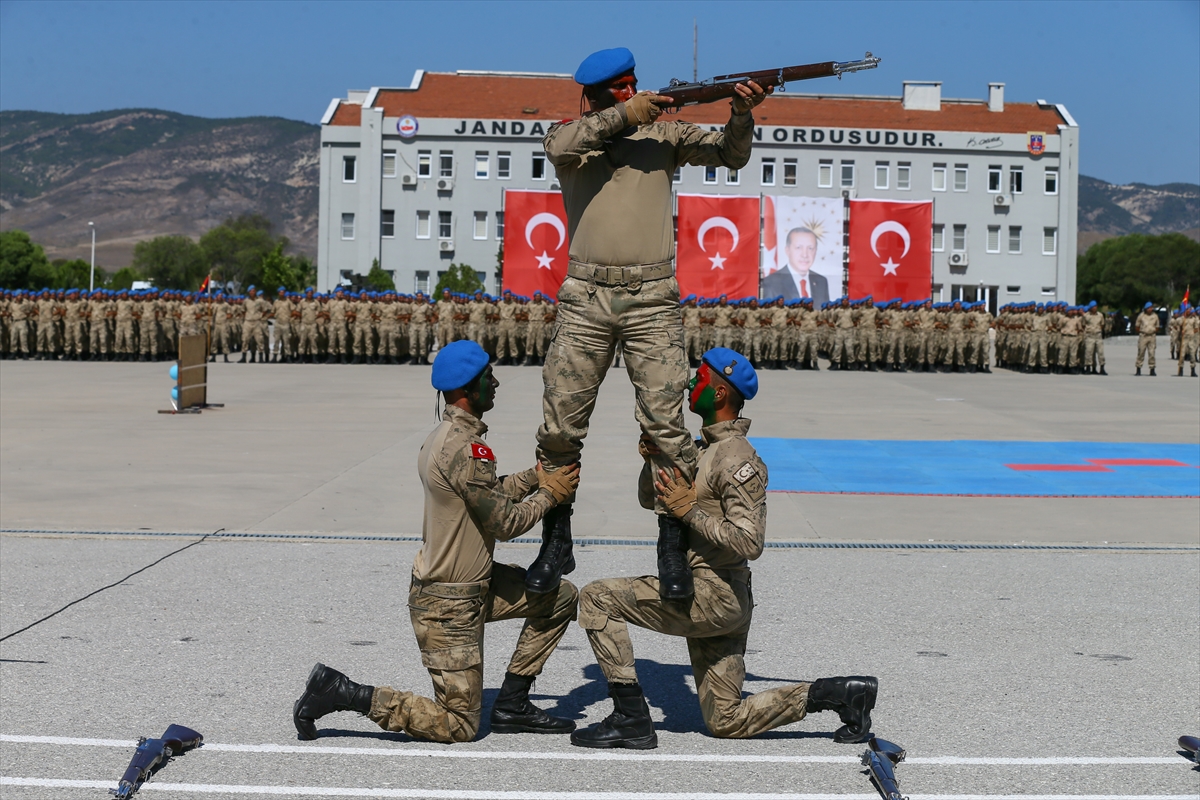 Jandarmaya taze kan!
