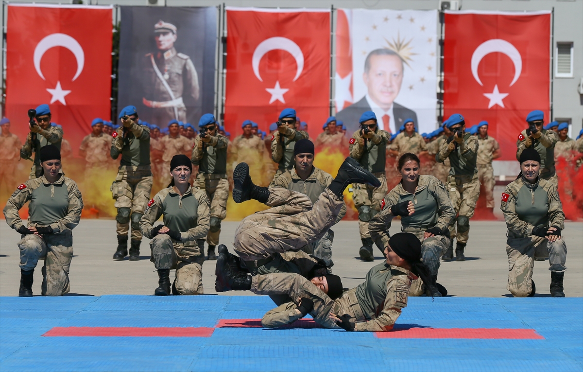 Jandarmaya taze kan!