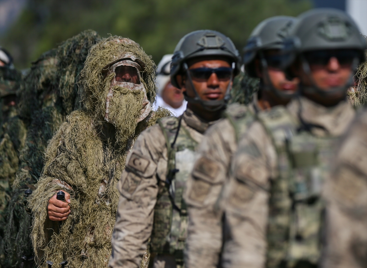 Jandarmaya taze kan!
