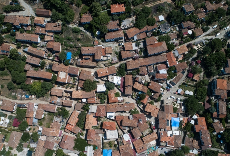'Kıyamet köyü'ne akın
