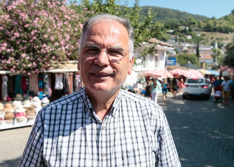 'Kıyamet köyü'ne akın