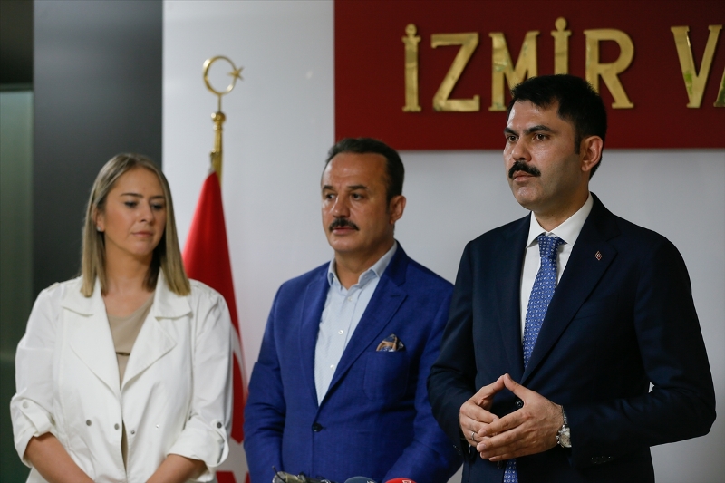 Çevre ve Şehircilik Bakanı Murat Kurum İzmir'de