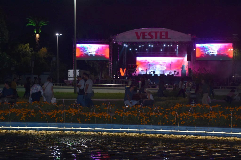 87. İEF açılış töreni
