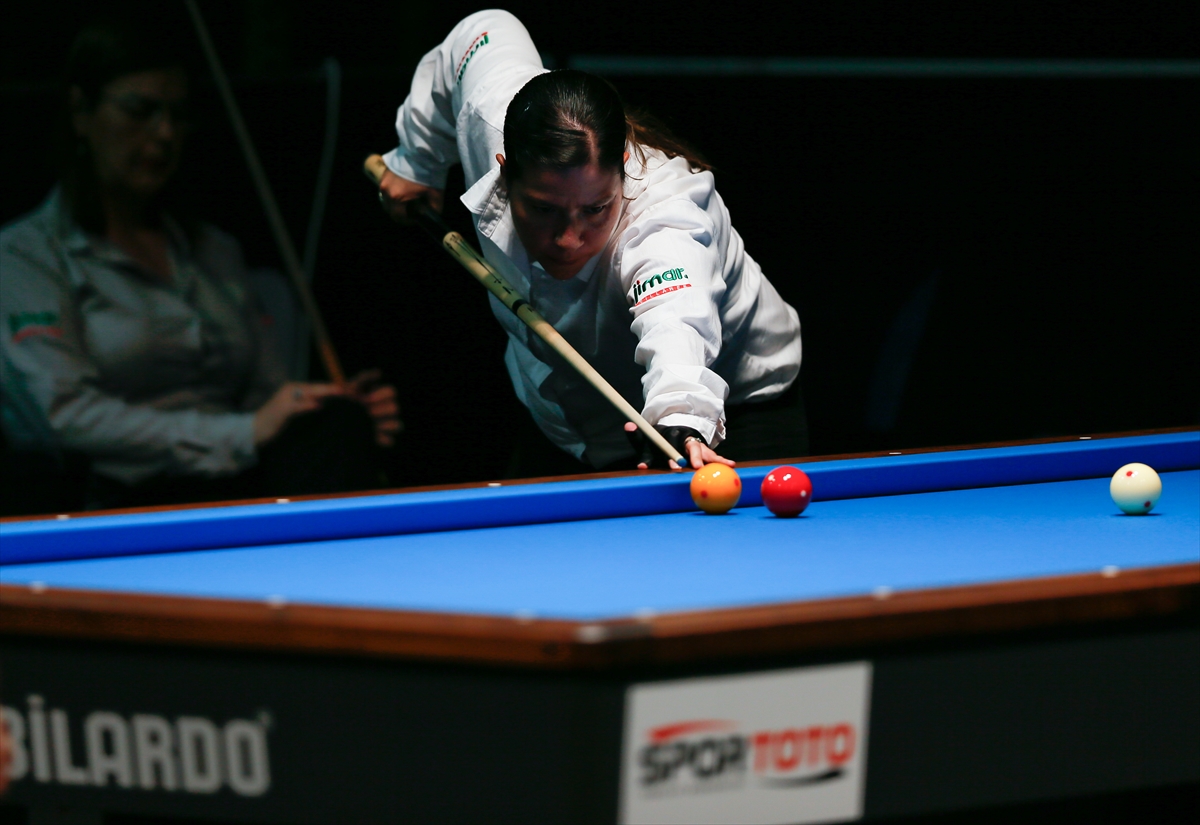 Dünya Kadınlar 3 Bant Bilardo Şampiyonası başladı