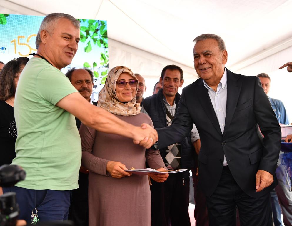 Uzundere'de mutlu gün!