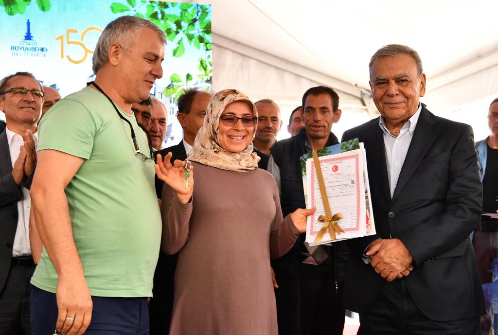 Uzundere'de mutlu gün!