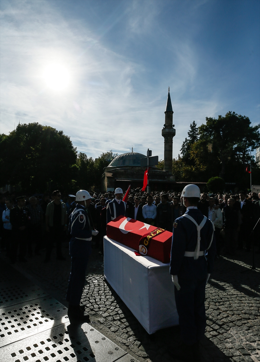 İzmir şehidini uğurladı