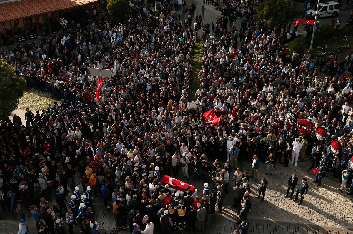 İzmir şehidini uğurladı