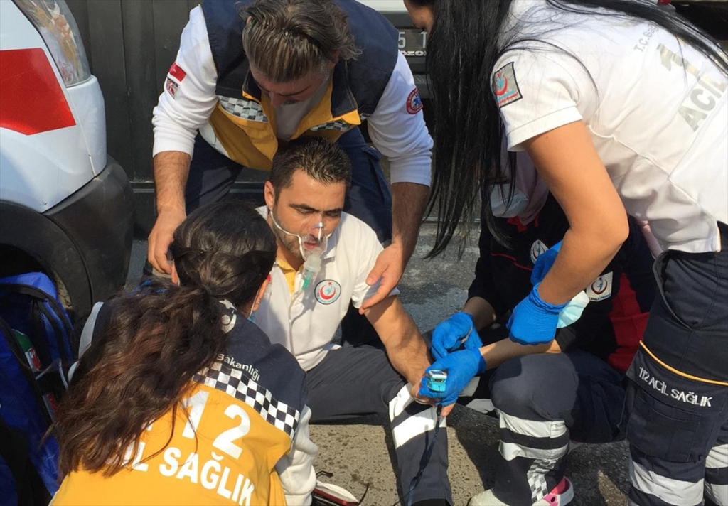 İzmir Adliyesi'nde gaz paniği