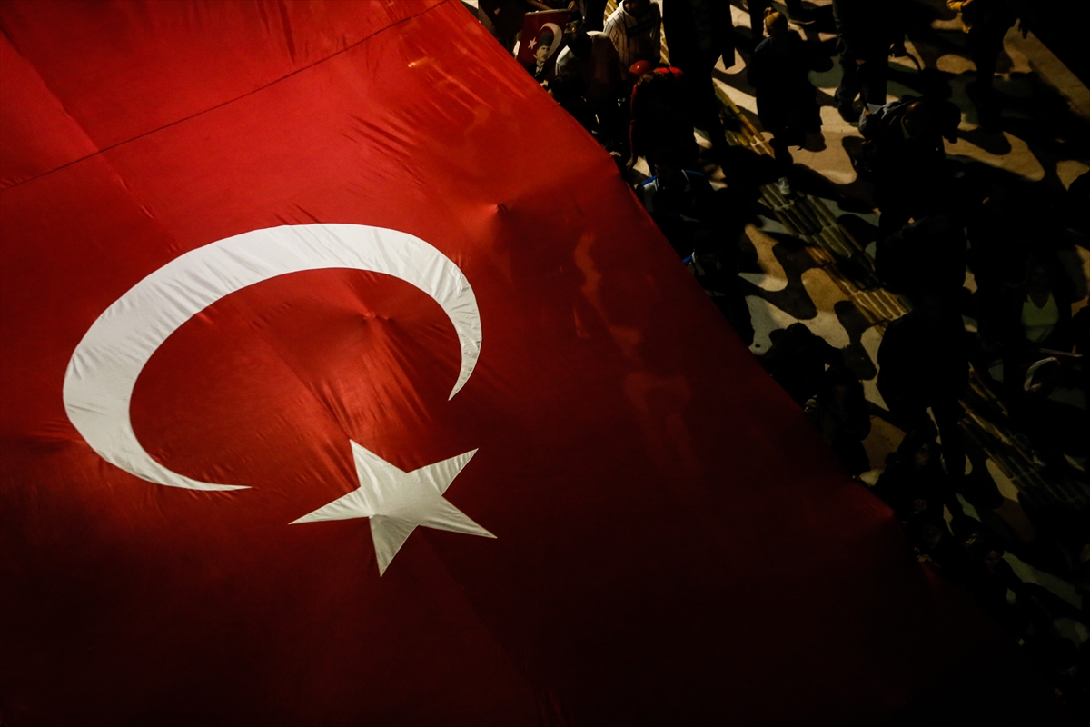 Yer gök Cumhuriyet ışığıyla aydınlandı!