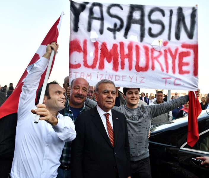 İzmir'de 29 Ekim coşkusu