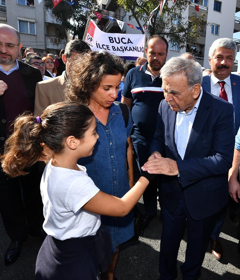 Körfez manzaralı otopark açıldı
