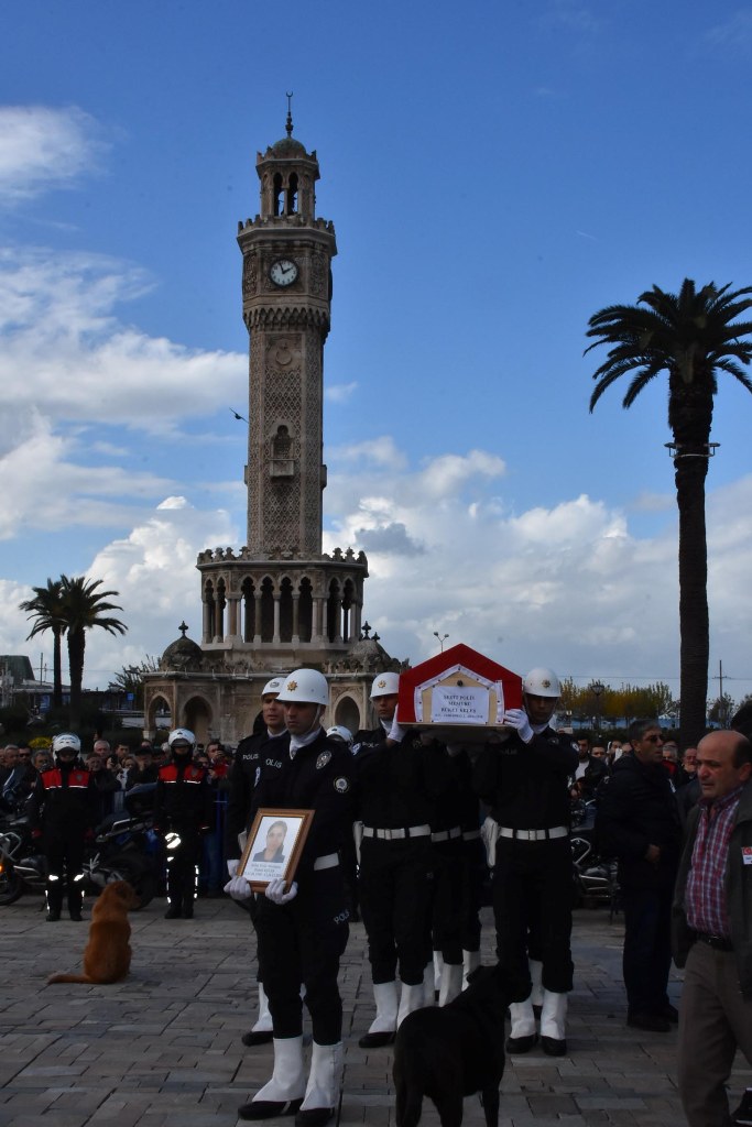 Şehit polise acı veda...