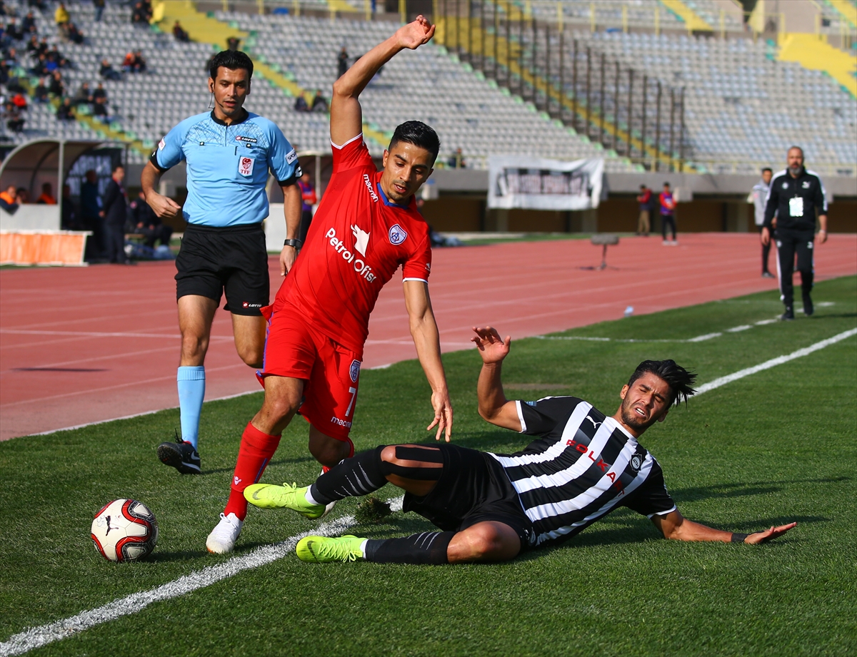 İzmir derbisinden kareler