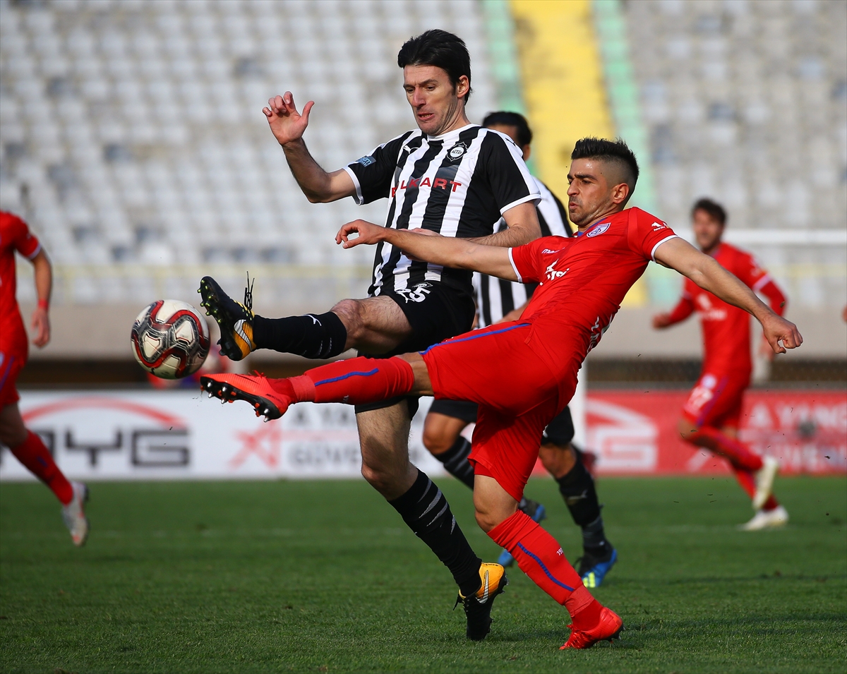 İzmir derbisinden kareler