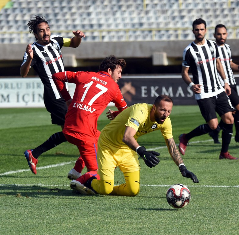İzmir derbisinden kareler