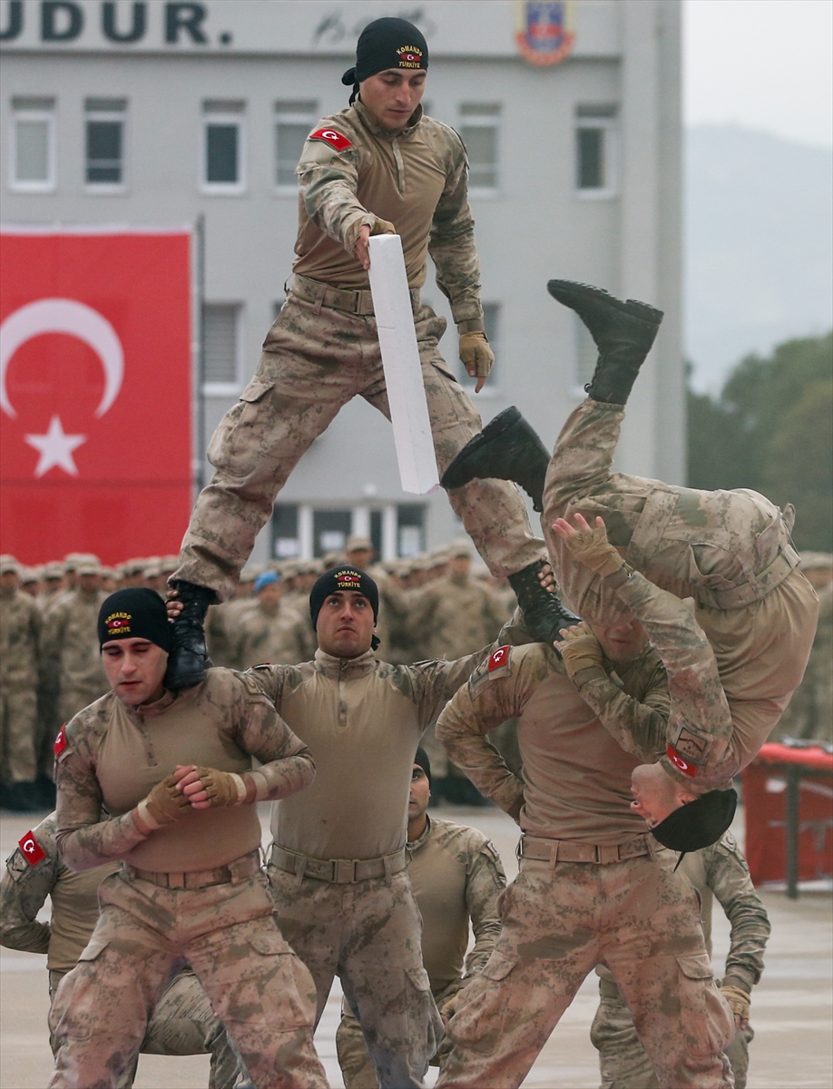 Kahramanların yemini