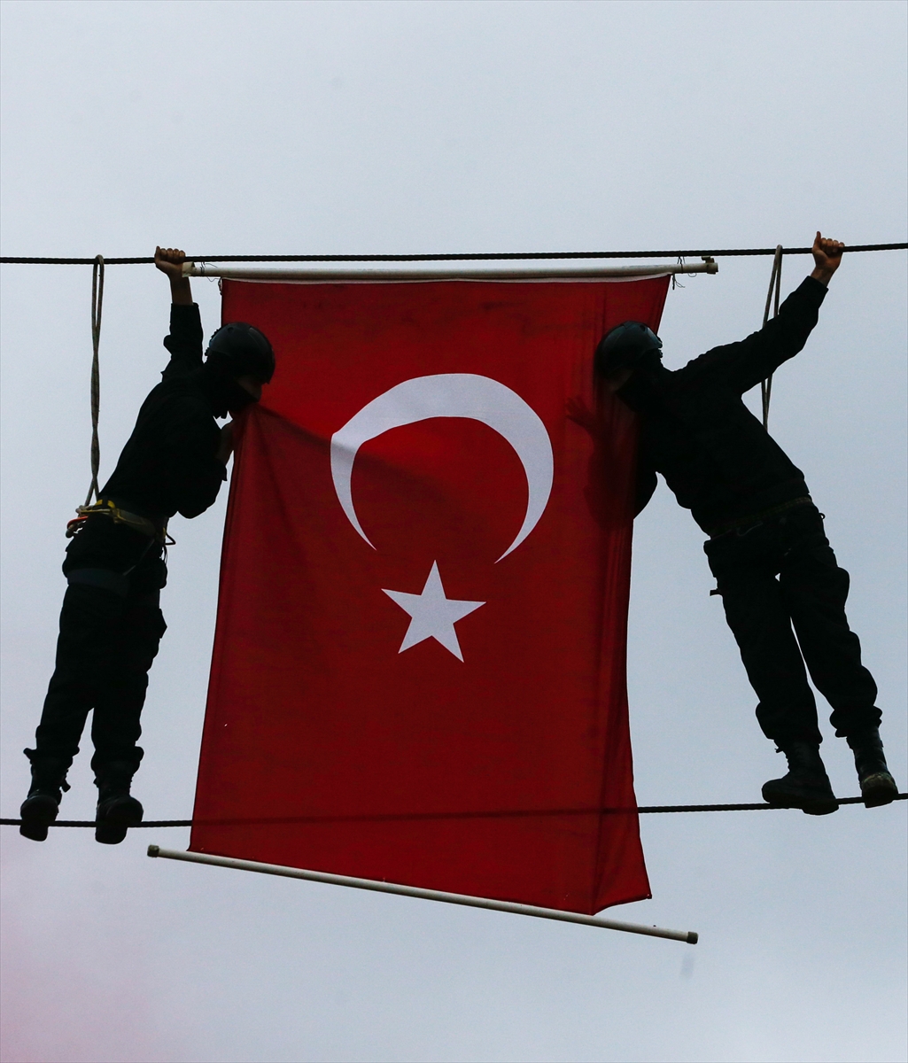 Kahramanların yemini