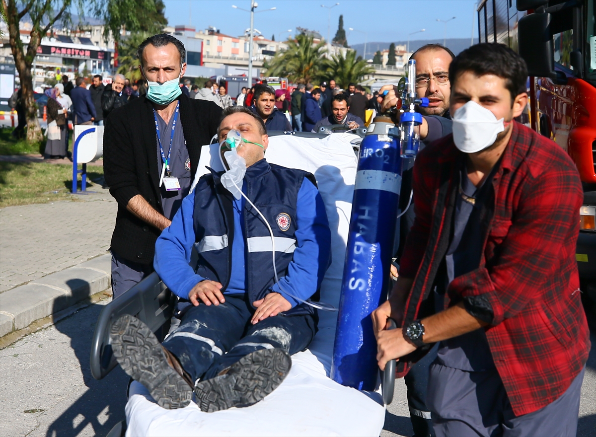 İzmir'de hastanede yangın paniği