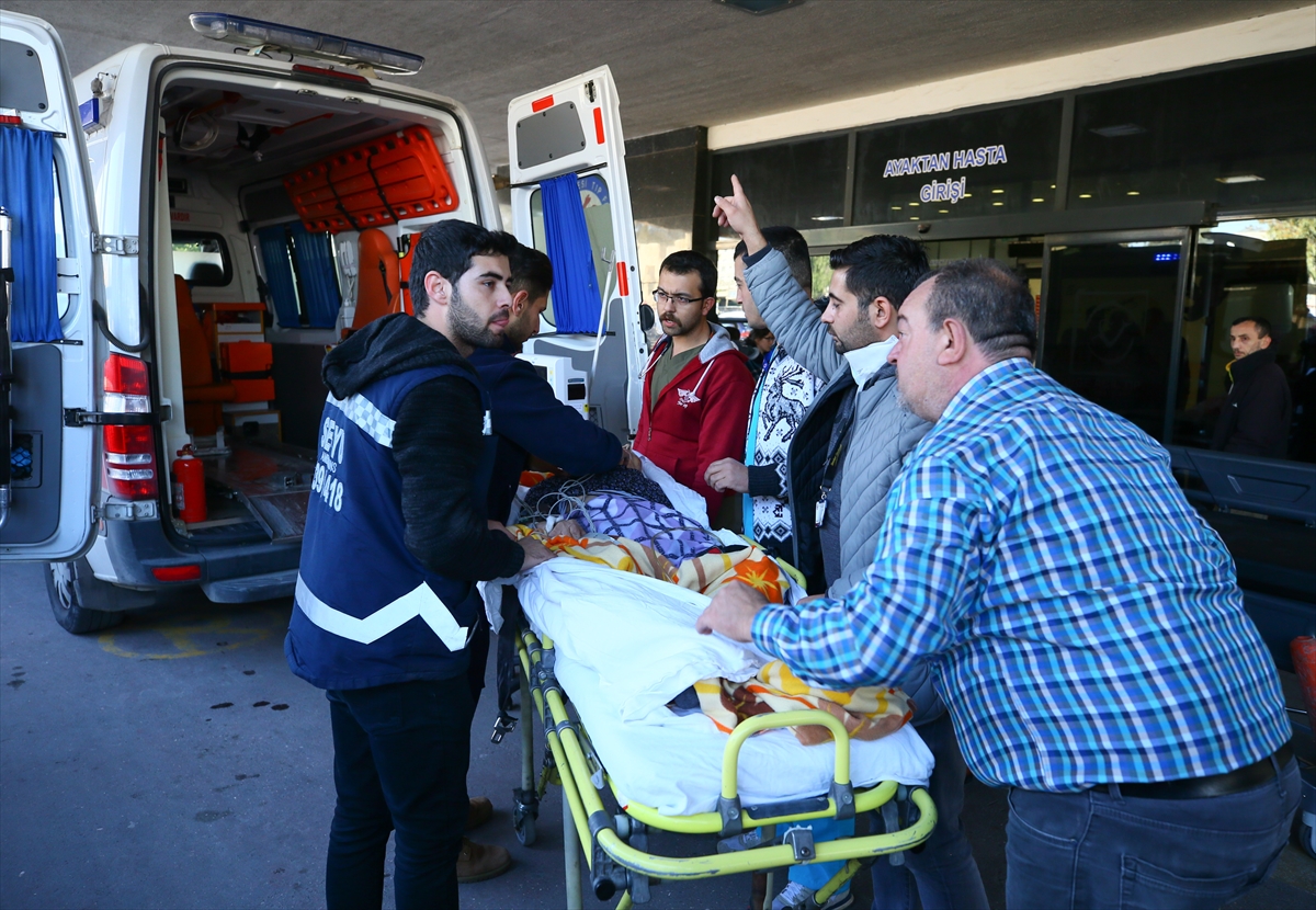 İzmir'de hastanede yangın paniği