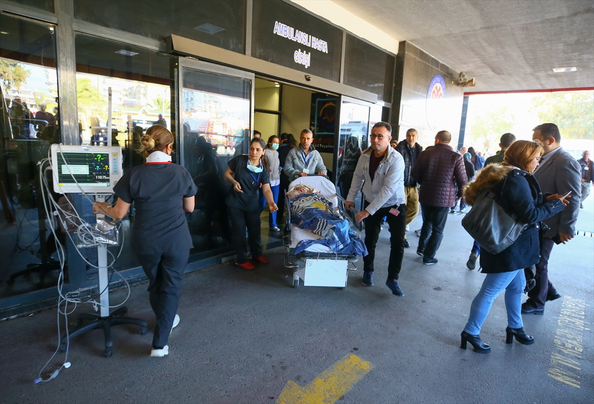 İzmir'de hastanede yangın paniği