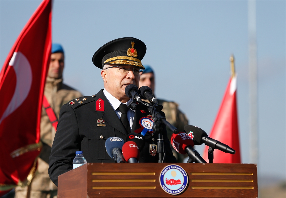 Güven verdiler... Foça'da astsubaylar mezun oldu