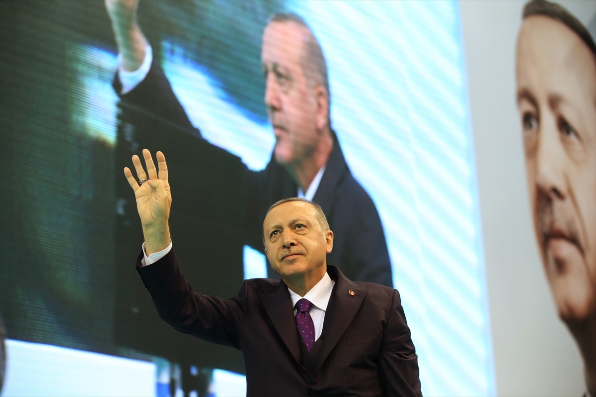 AK Parti'de nefesler tutuldu... Erdoğan adayları açıklayacak