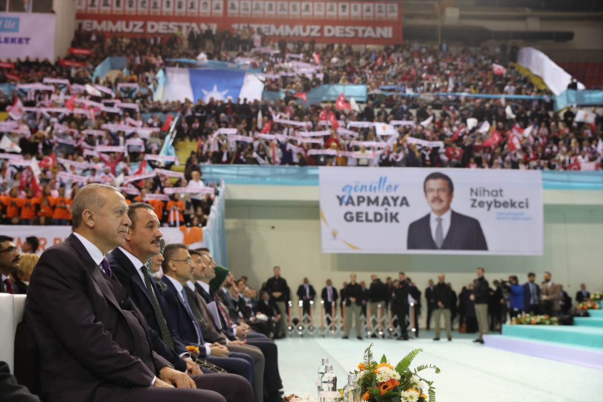 AK Parti'de nefesler tutuldu... Erdoğan adayları açıklayacak