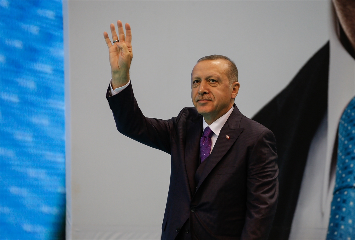 AK Parti'de nefesler tutuldu... Erdoğan adayları açıklayacak