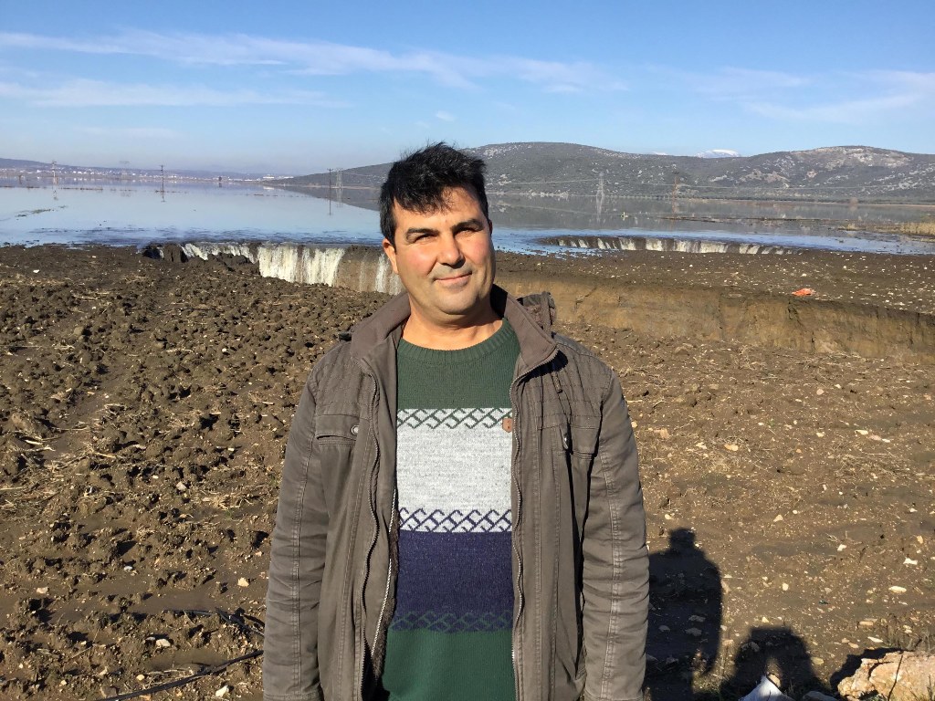 Menderes'te yeni düden!