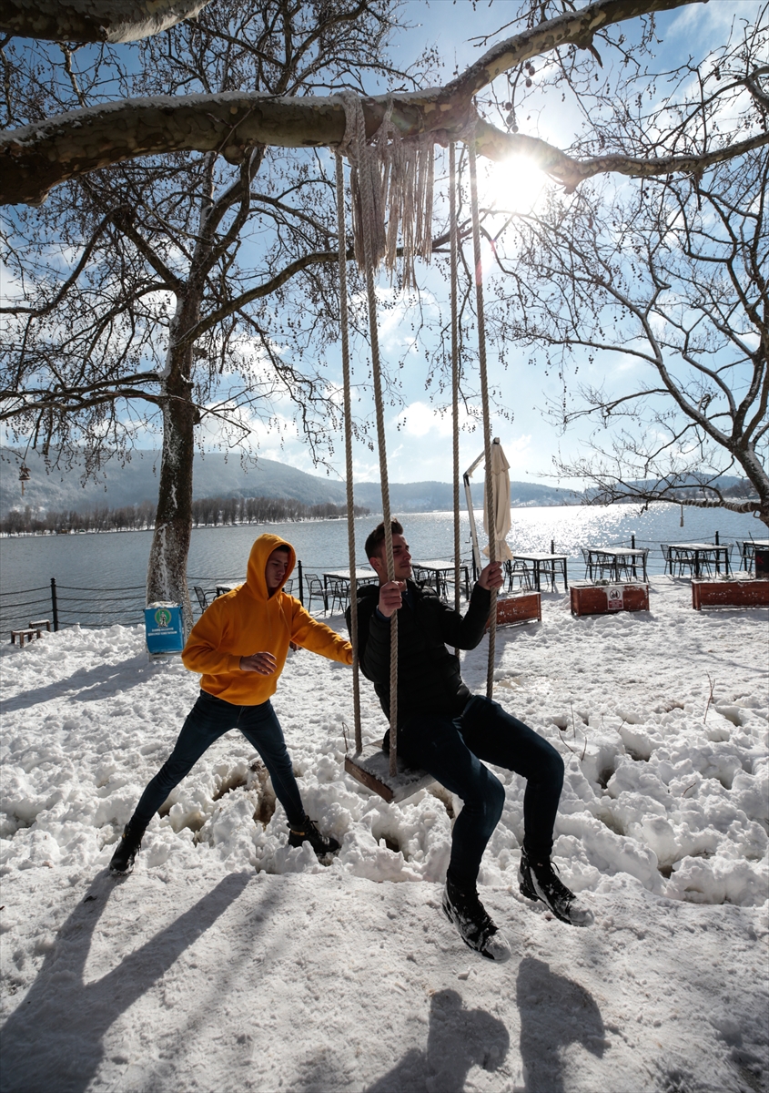 İzmir'den kar manzaraları