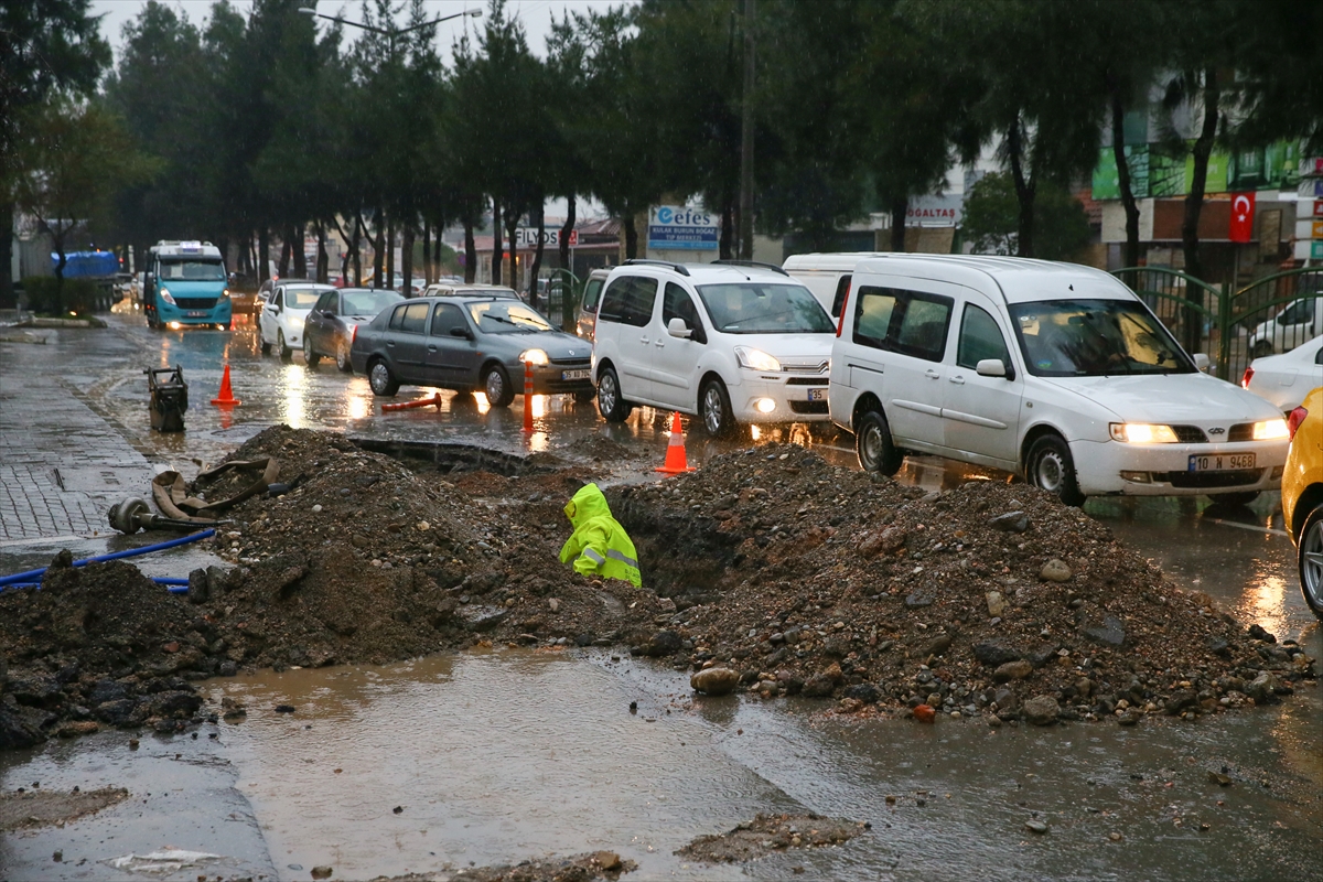 İzmir yağmura teslim!