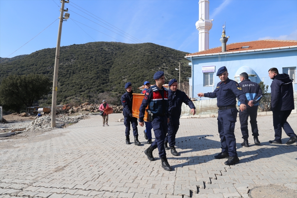 Heyelan bölgesinde tehlike devam ediyor!