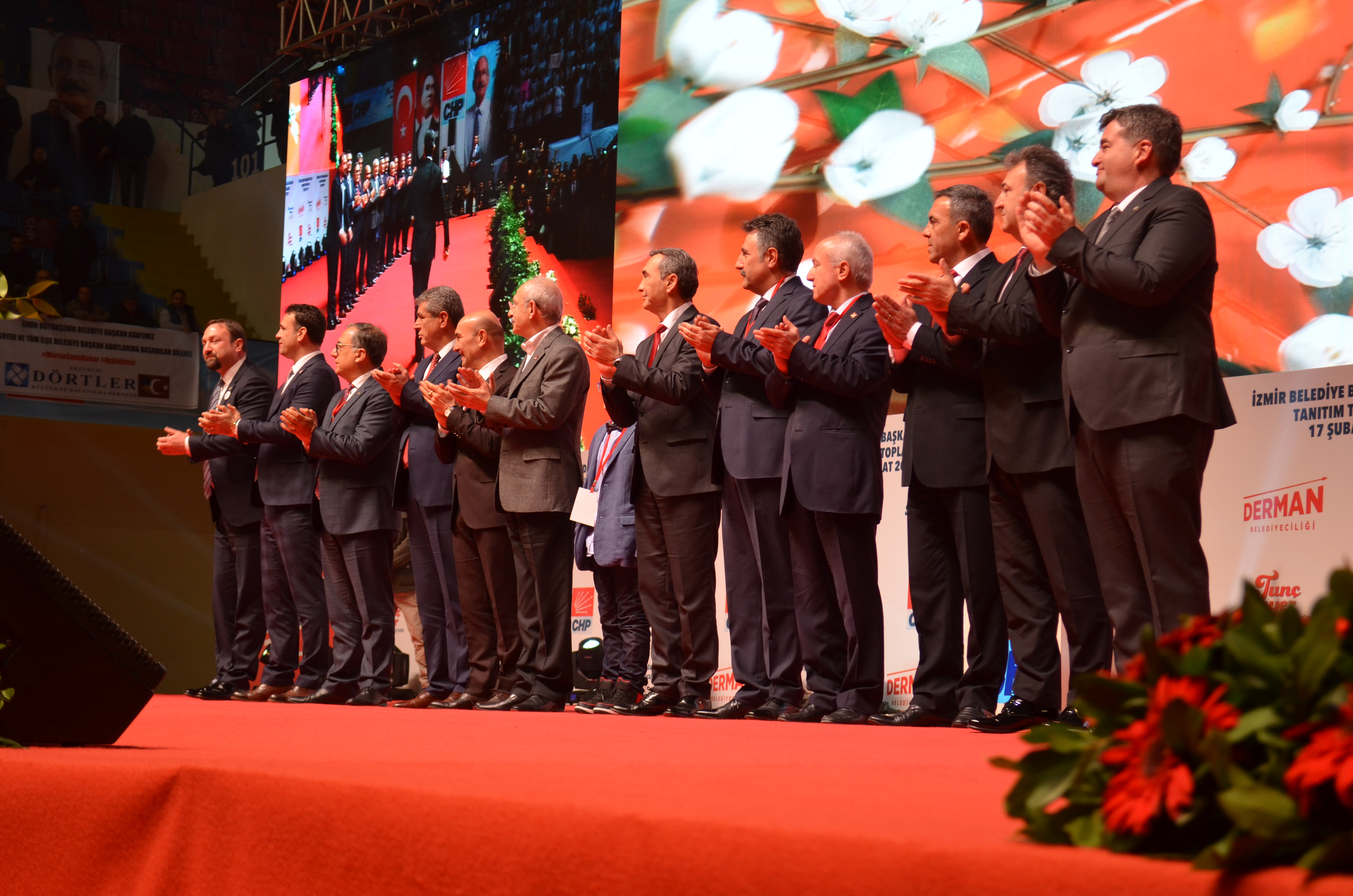 Kılıçdaroğlu İzmir'de