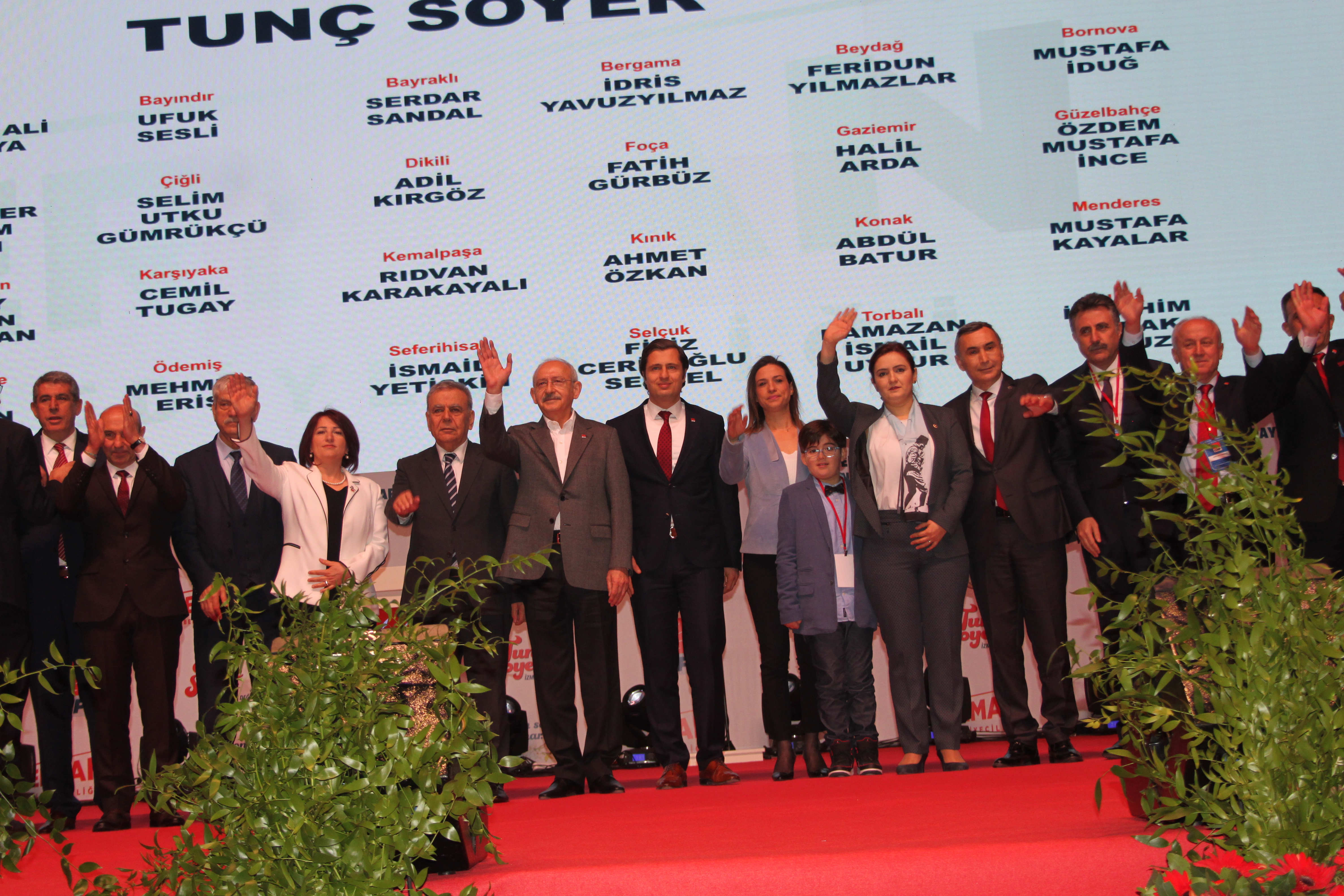 Kılıçdaroğlu İzmir'de