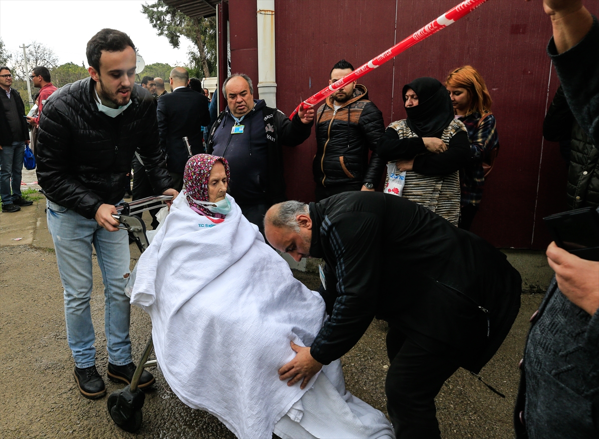 Tepecik Hastanesi'nde yangın paniği